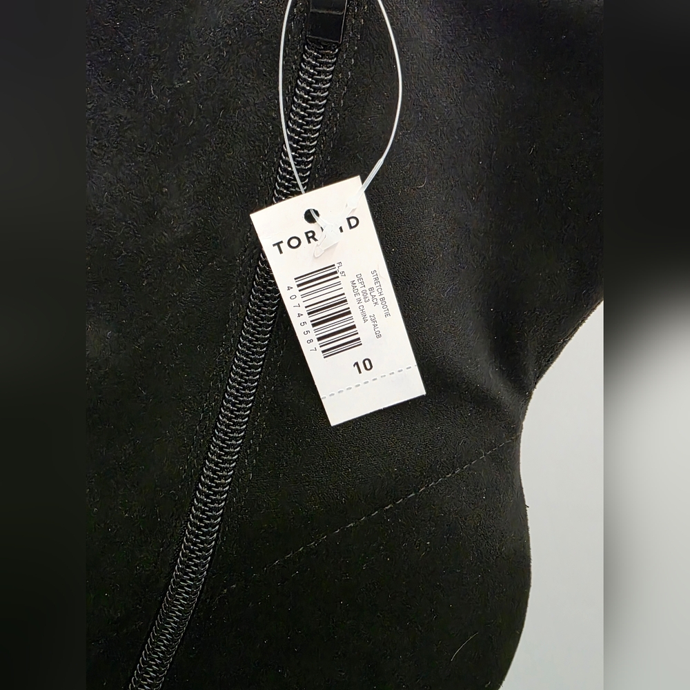 Torrid Black Heeled Boots Sleek Faux Suede 10W - Picture 3 of 4